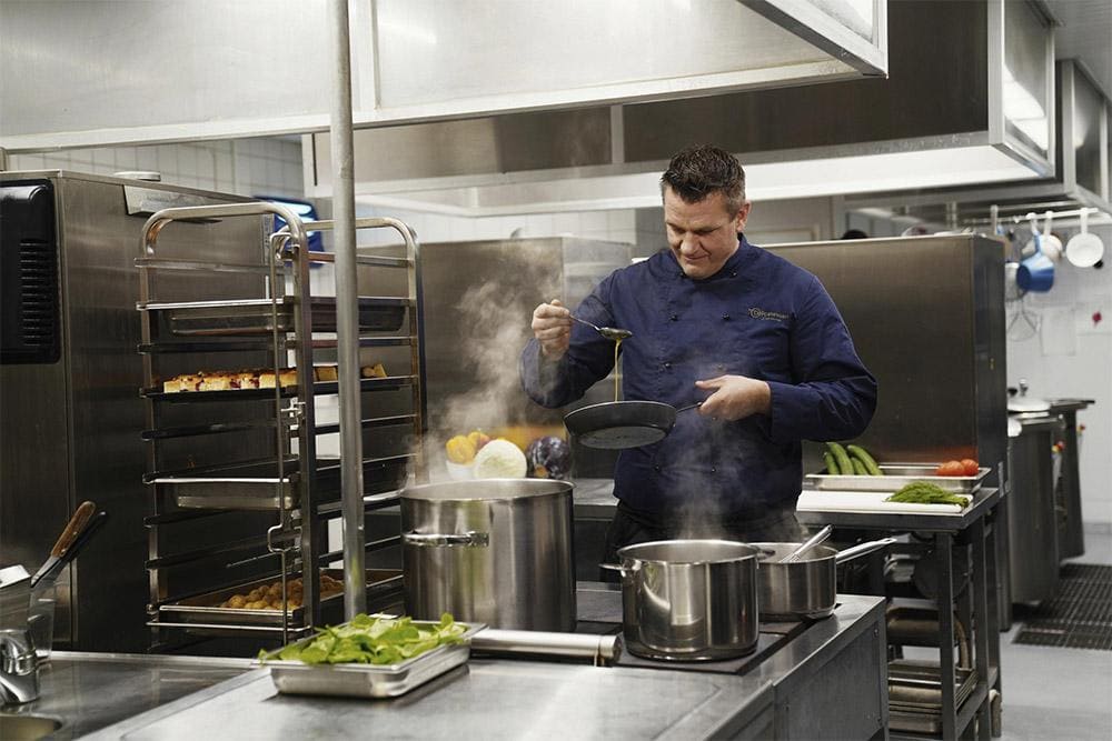 Delicatessen_ratamestari_14280_final_hires_AdobeRGB_uusilogo2-scaled